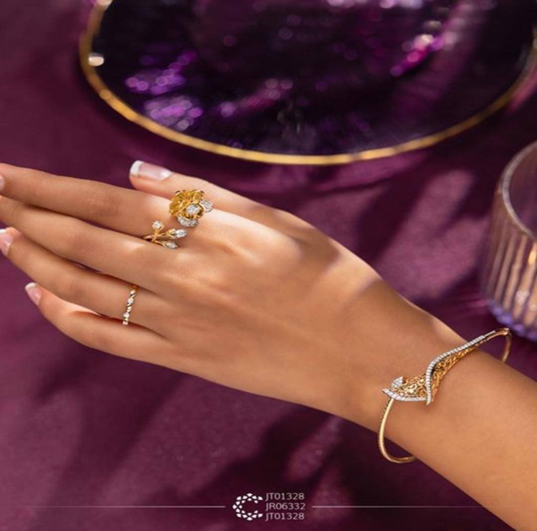 CaratLane Jewellery Dharampeth