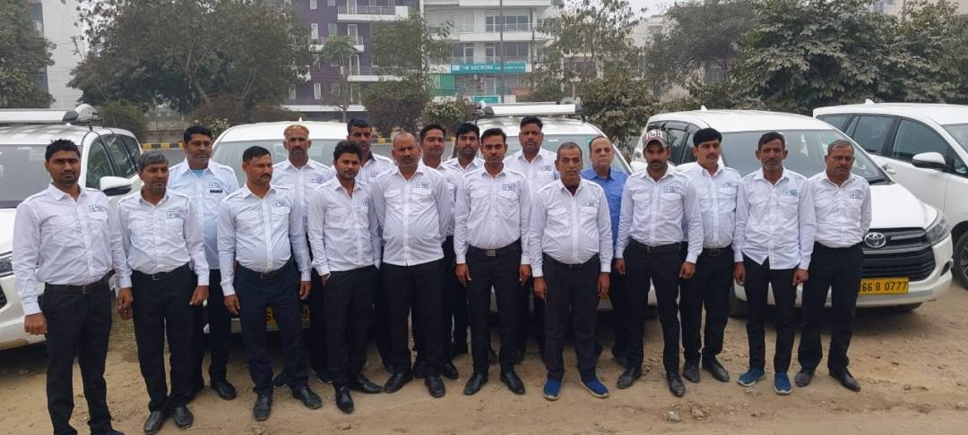 RBSTRAVEL SOLUTION PVT. LTD. - Car and Tempo Traveller On Rent