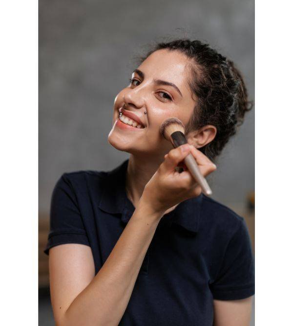 Deep Beauty Salon & Makeup Studio