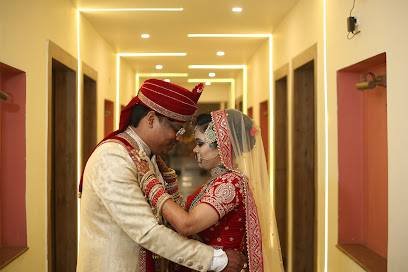 Gayatri Studio And Wedding Photographer