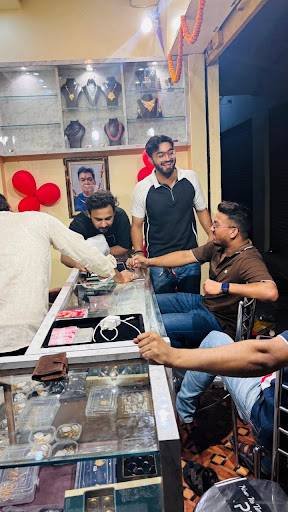 Shri Navratna Jewellers