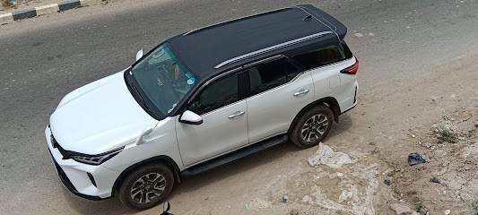 GOLDEN WHEELS TOUR AND TRAVELS