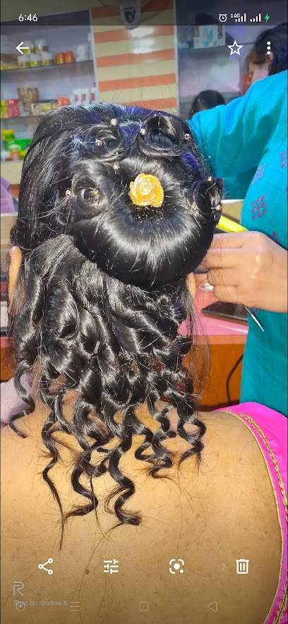 Queen ladies beauty parlour