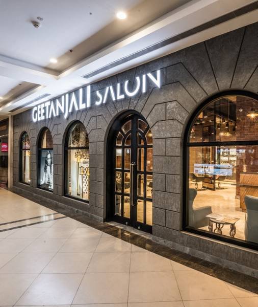 Geetanjali Salon