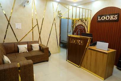 New Looks Salon & Makeup Studio -