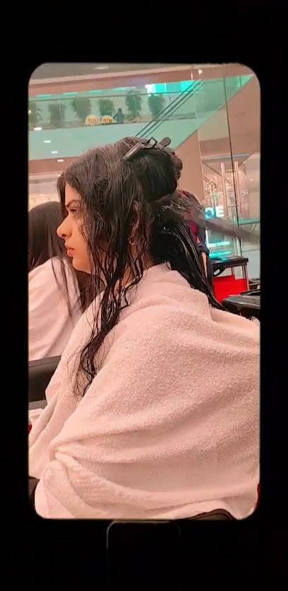 Be U Natural Salon - Alam Bagh Bus Stand