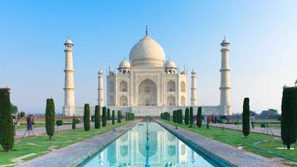 Aiza Tours | Agra Taj Mahal Day Tour Packages