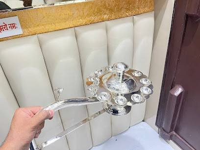 Mayank Chains & Jewels